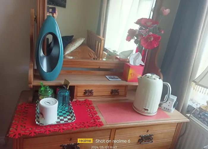 Goldy\'S Place In E17 Room2